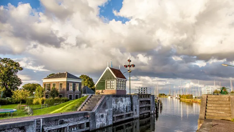 Hoogheemraadschap opent sluizen en bruggen