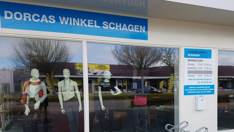Dorcaswinkel opent haar deuren weer