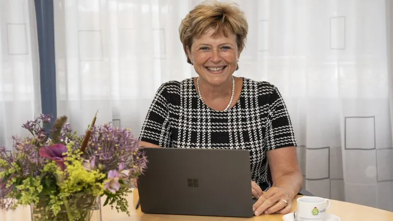 Burgemeester snel weer naar jubilarissen