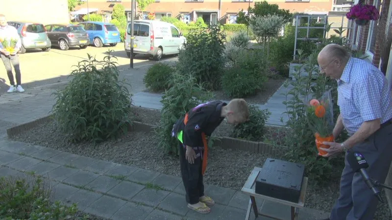 Potlelie kado voor cliënten WPW