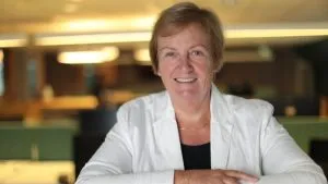 Mary van Gent in ‘Met de deur Open’